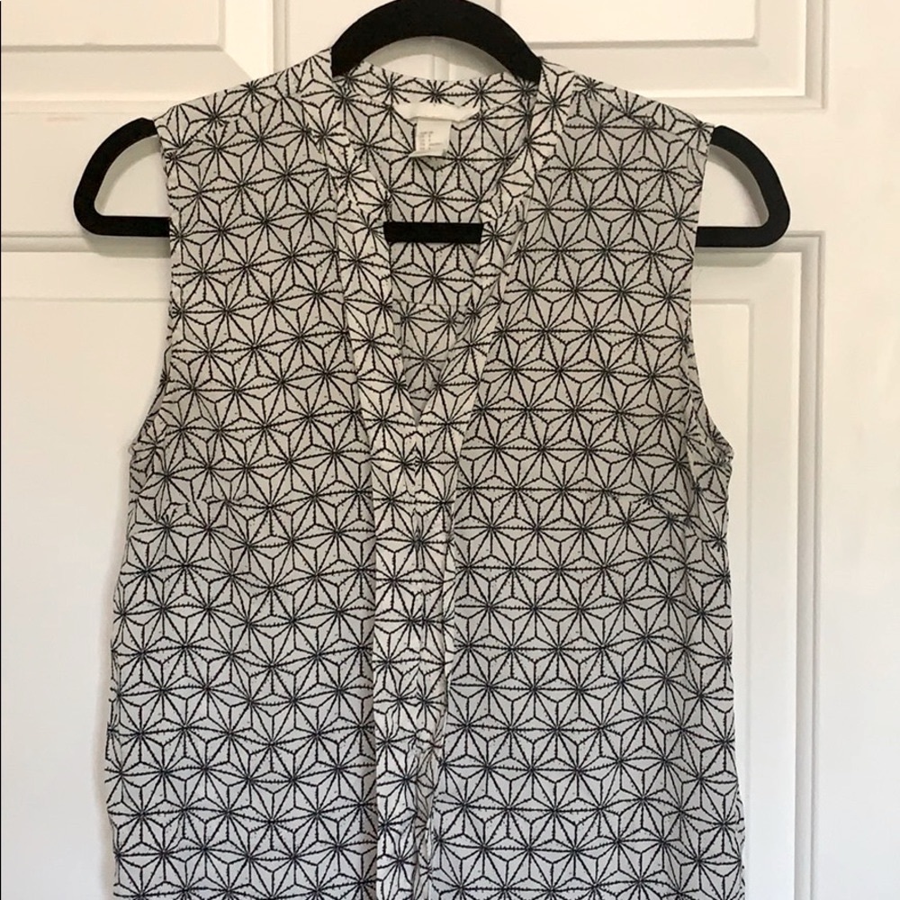 H&M Black and White Dress Top Business Casual